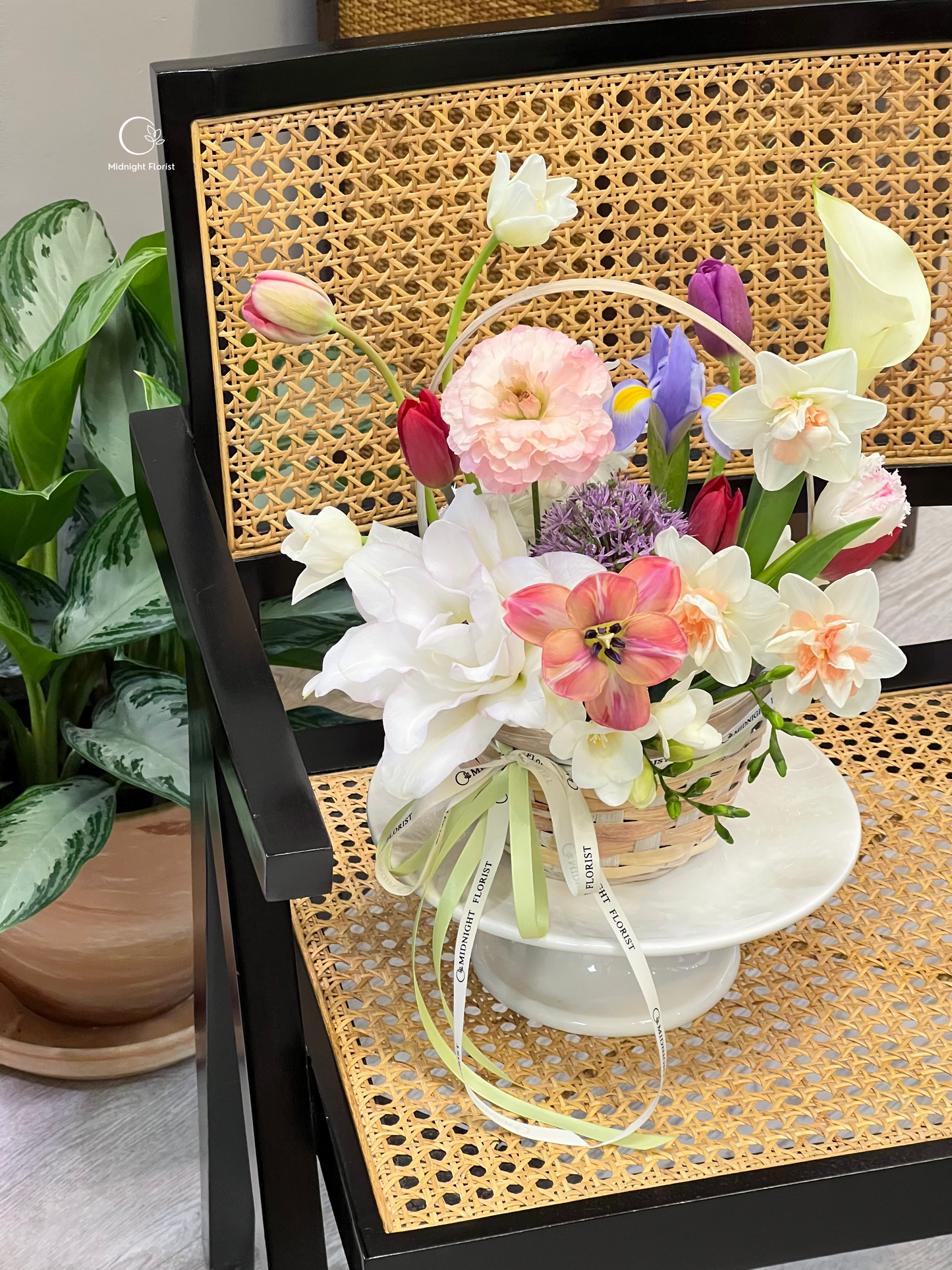 Spring Bulb Garden (arrangement)