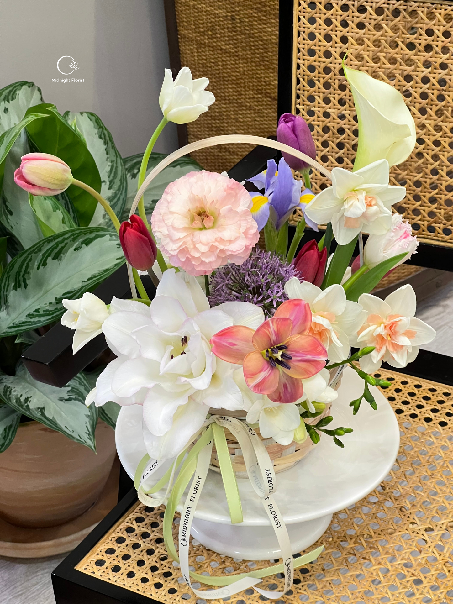 Spring Bulb Garden (arrangement)