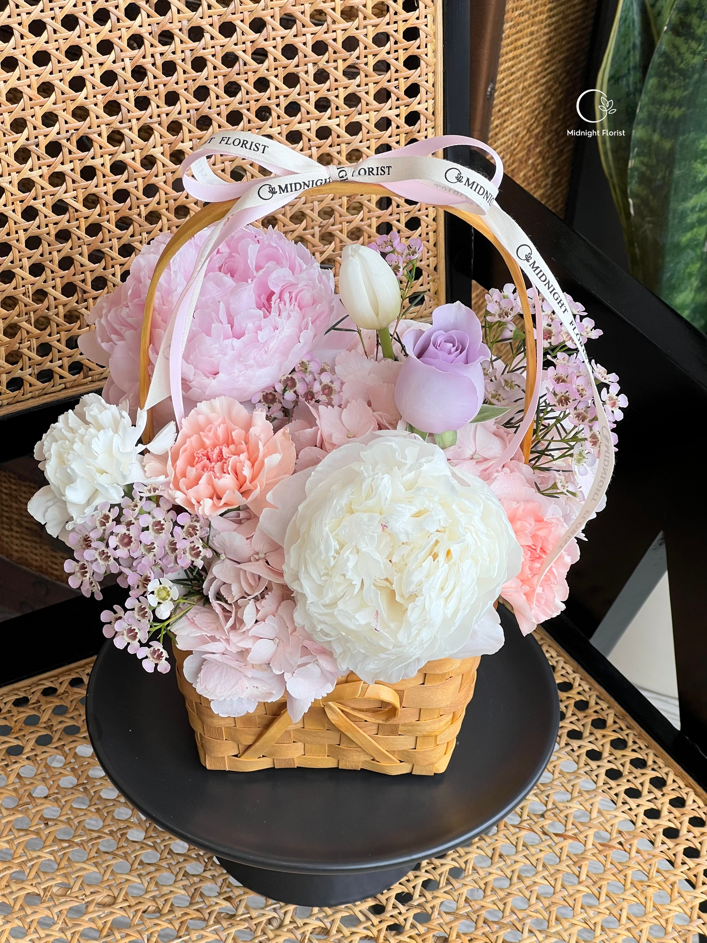 Dreamlight Basket