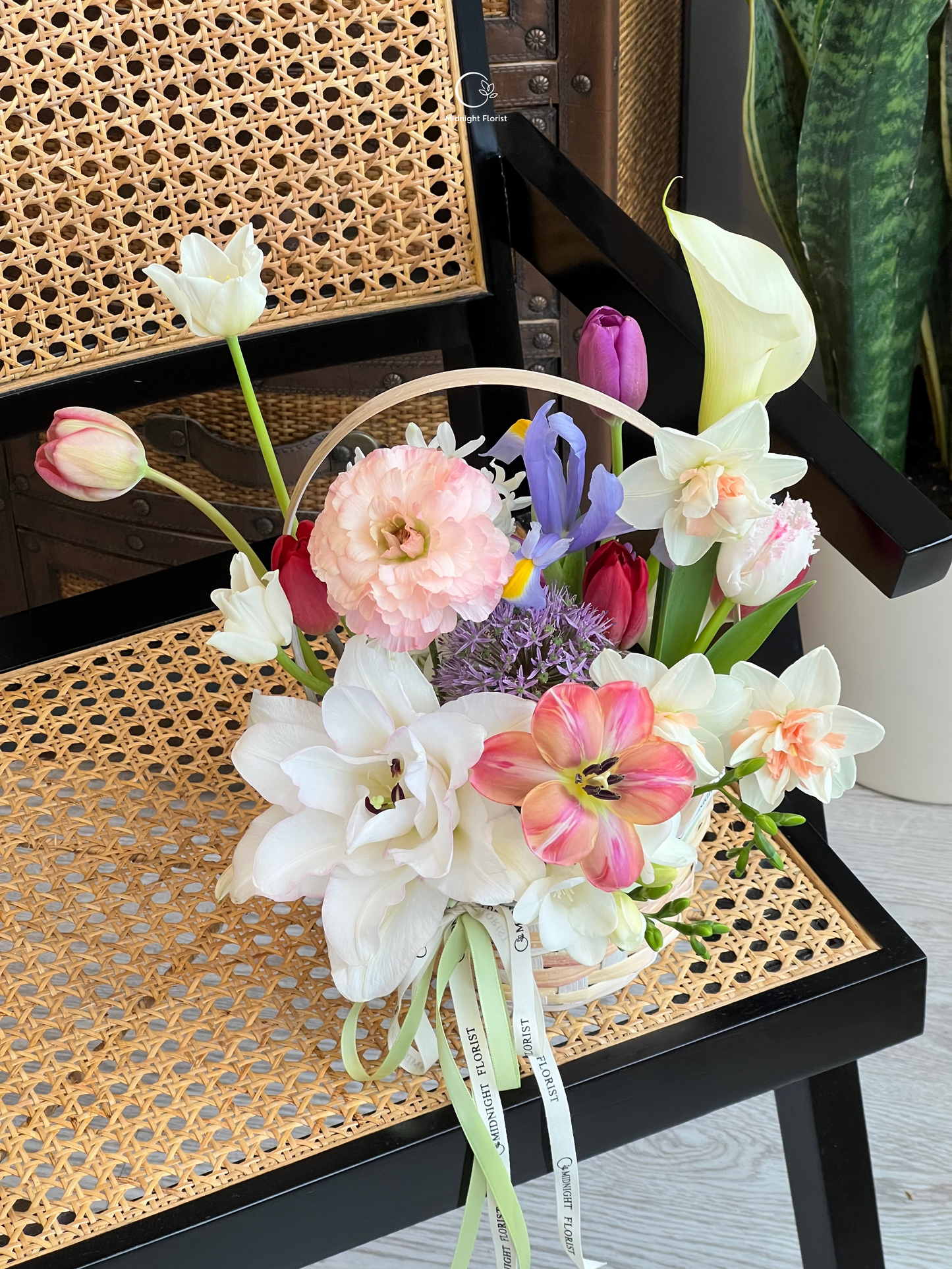 Spring Bulb Garden (arrangement)