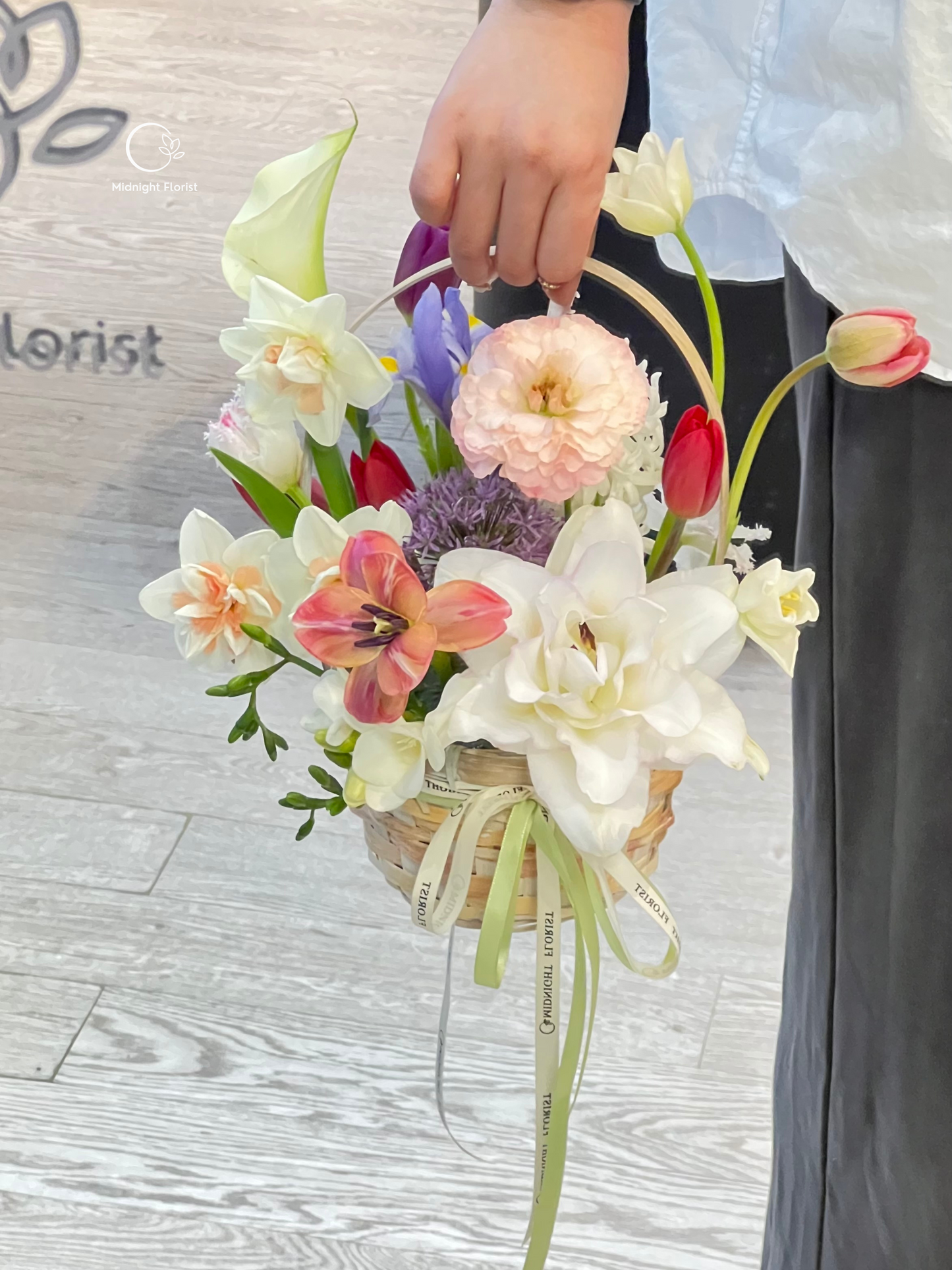Spring Bulb Garden (arrangement)