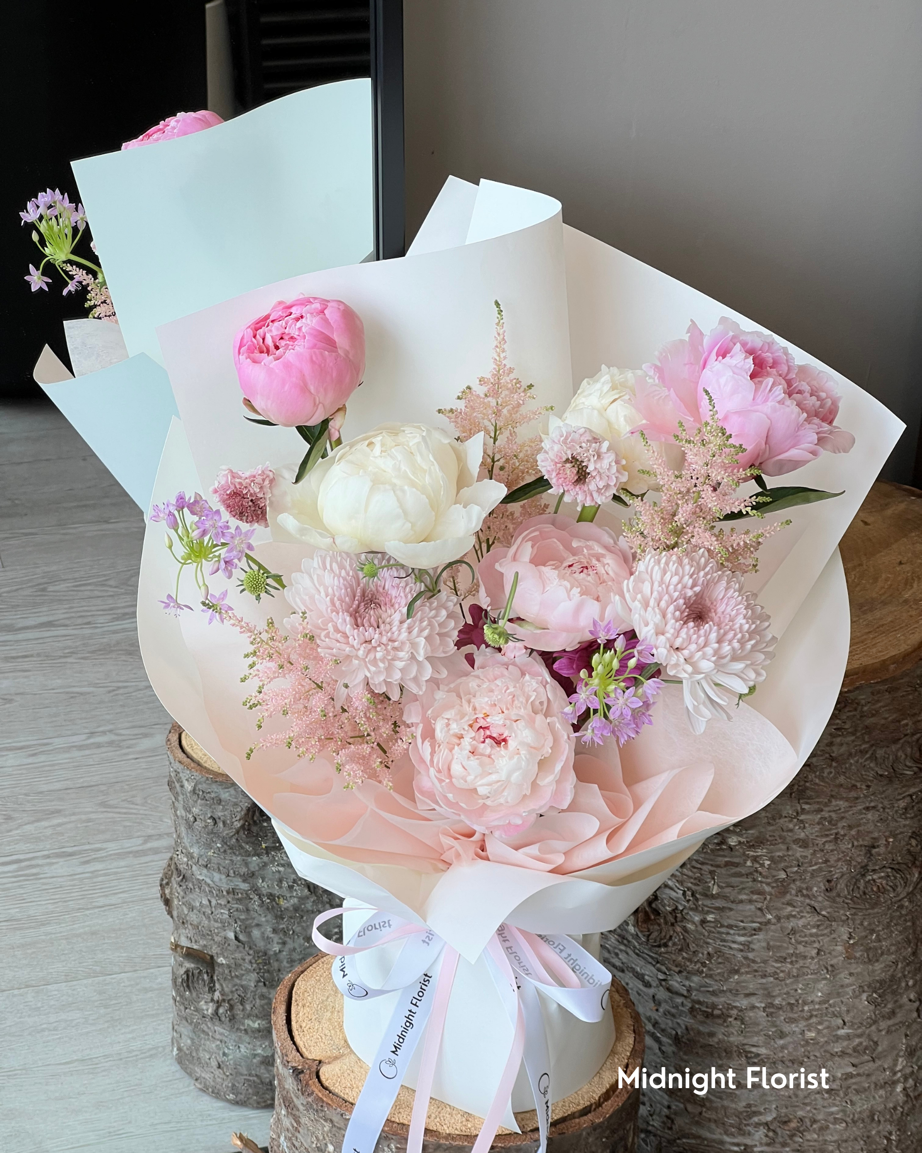 Florist Choice-Refined Wrapping