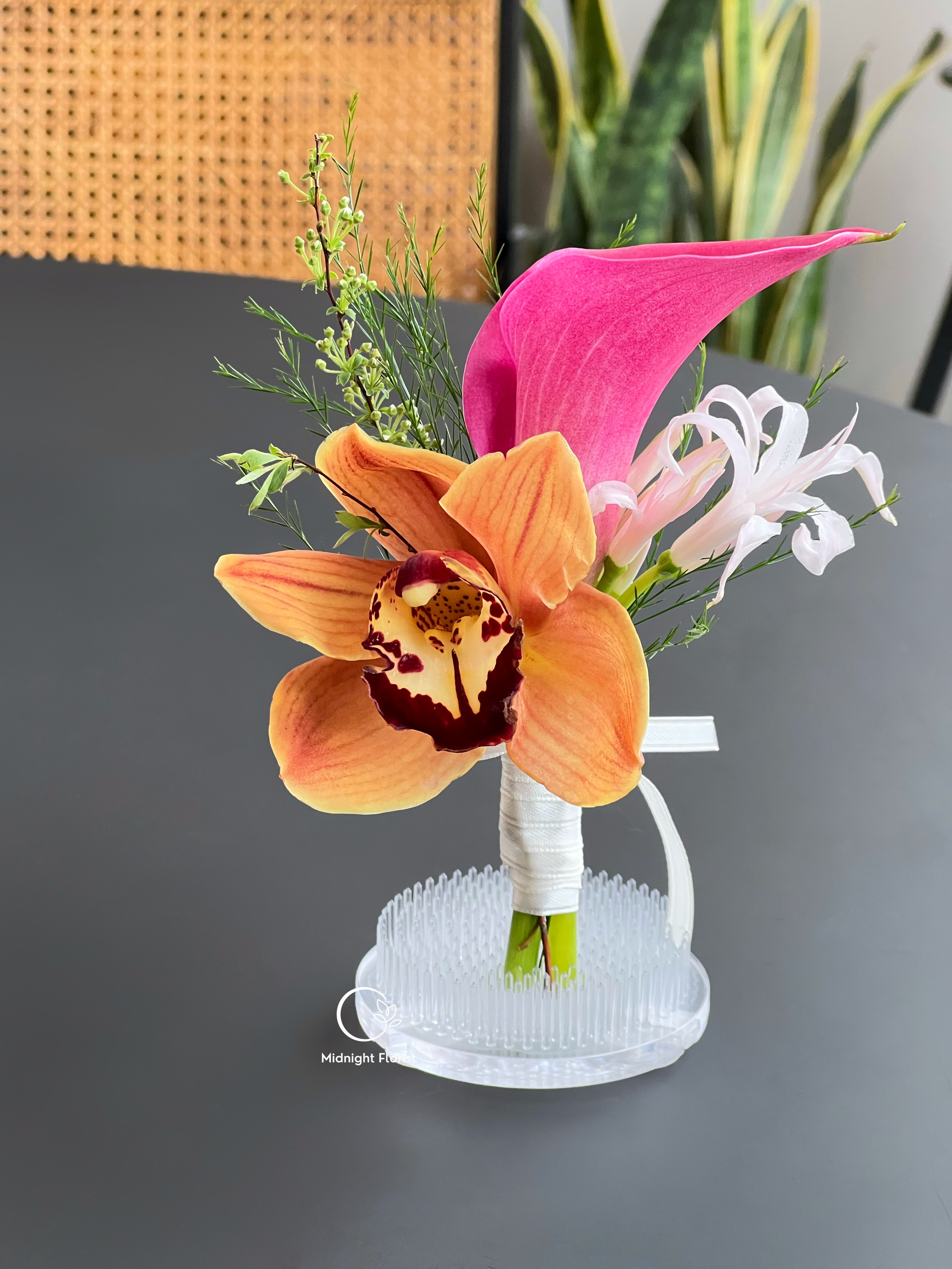 Orchid Crest